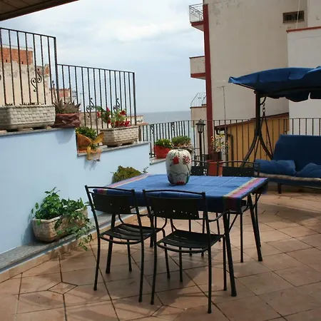 Casa vacanze Aloha Giardini Naxos Esterno foto